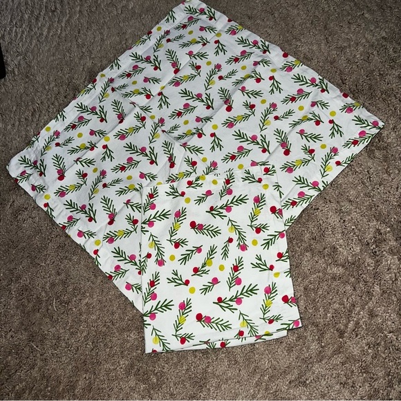 Sur La Table Nutcracker Sprig Napkins Set of Two - Picture 4 of 8